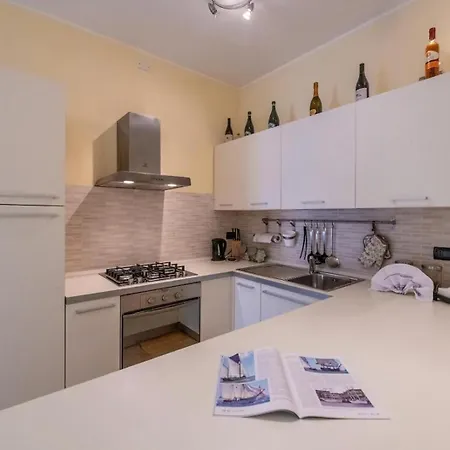 Hostdomus - Casa Apnea Finale Ligure