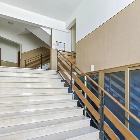 Apartment Hostdomus - Casa Apnea