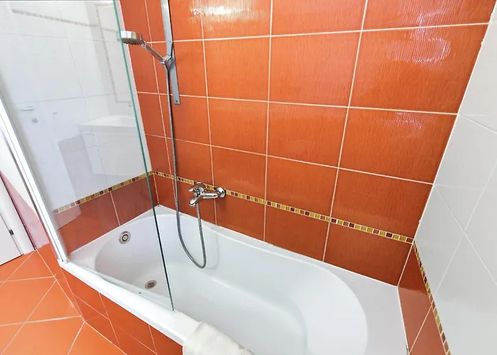 Hostdomus - Casa Apnea * Finale Ligure